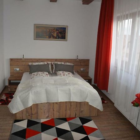 סיביו Traditions House מראה חיצוני תמונה