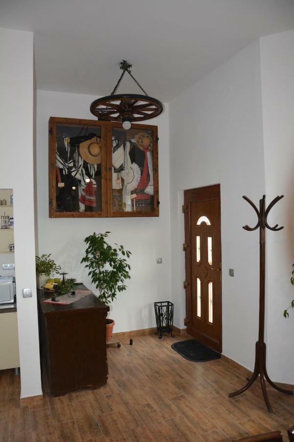 סיביו Traditions House מראה חיצוני תמונה