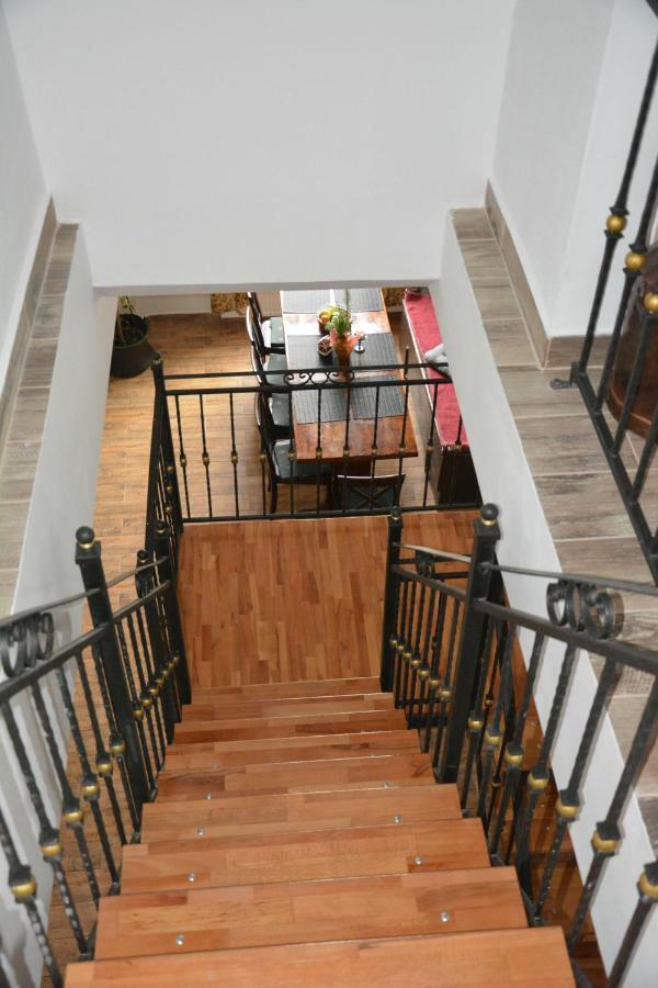 סיביו Traditions House מראה חיצוני תמונה